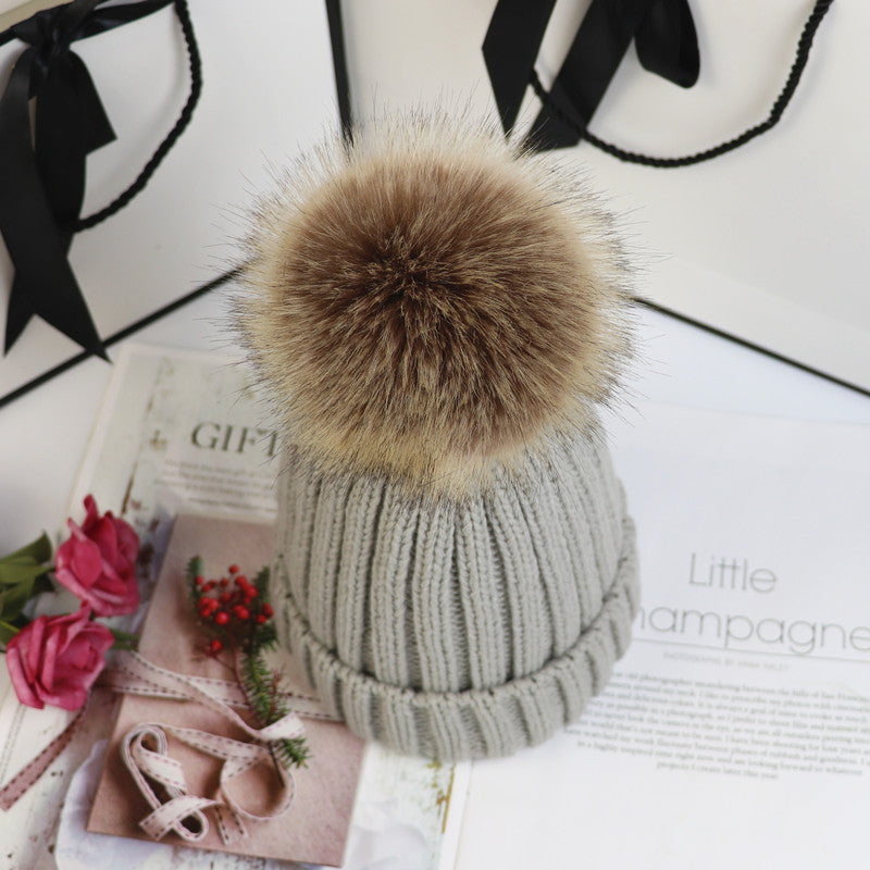 Lorette | Gorro de Punto Acogedor con Pompón