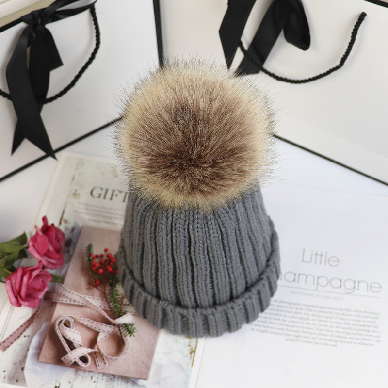Lorette | Gorro de Punto Acogedor con Pompón