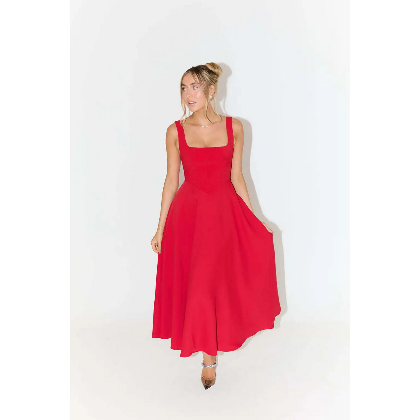 Jazmín | Vestido Midi de Corte Estructural