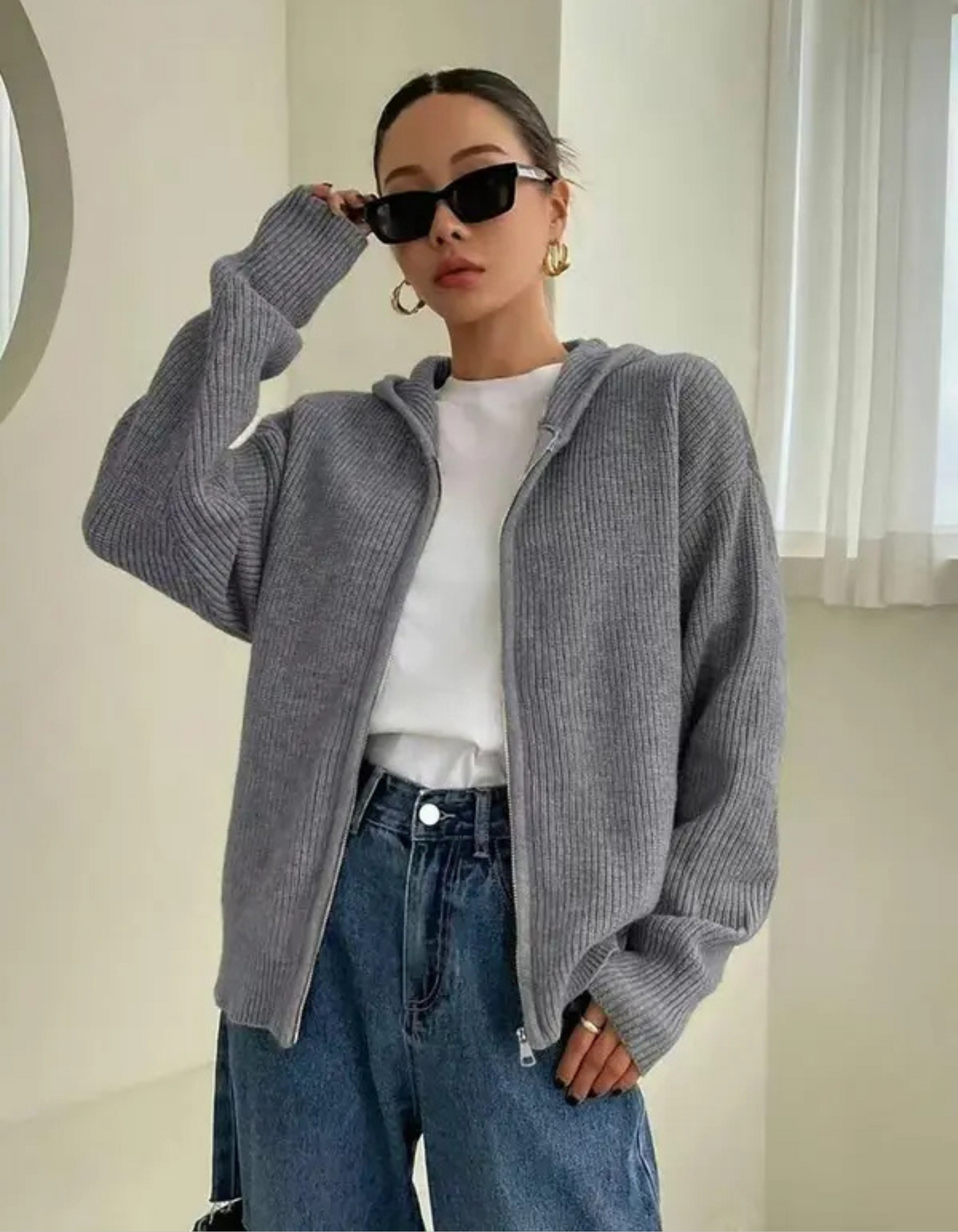 Laura | Chaqueta de Punto con Capucha y Cremallera