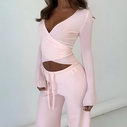 Letisa | Conjunto Chic de Top con Cuello en V de Manga Larga y Pantalones