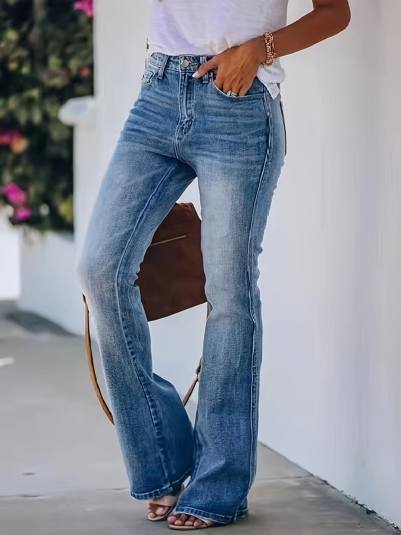 Estelle | Jeans Acampanados Clásicos de Talle Medio
