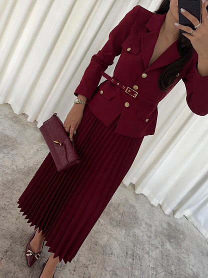 Emilie | Conjunto de Blazer con Cinturón y Falda Plisada Chic