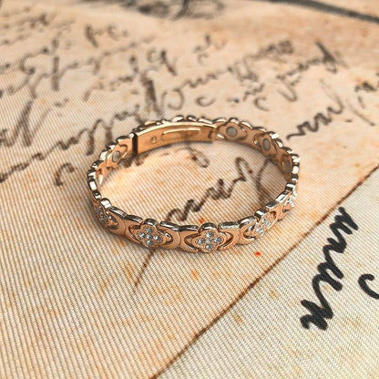 Monique | Brazalete Cobre Magnético Elegante