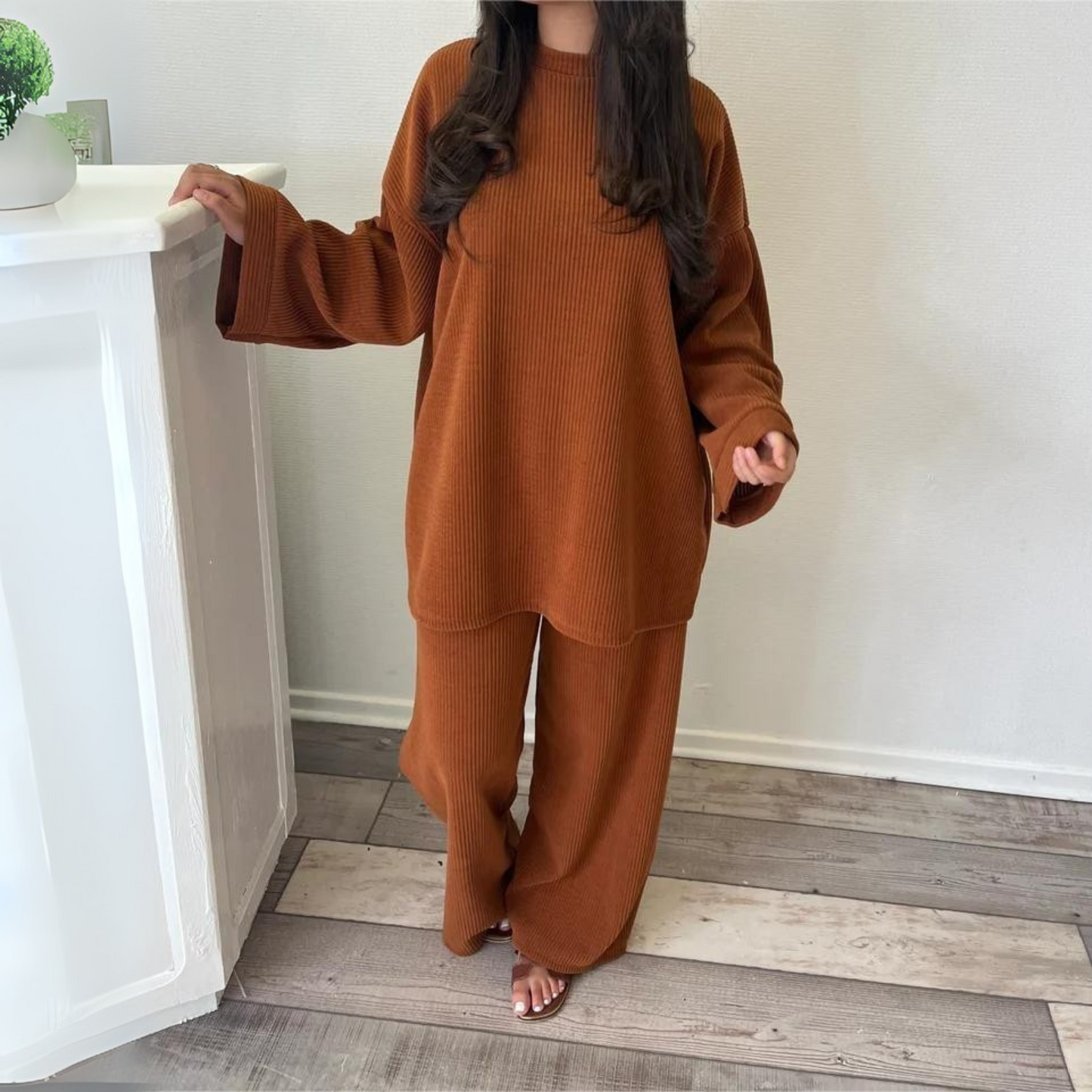 Uni | Conjunto Casual de Top Holgado y Pantalones de Pernera Ancha