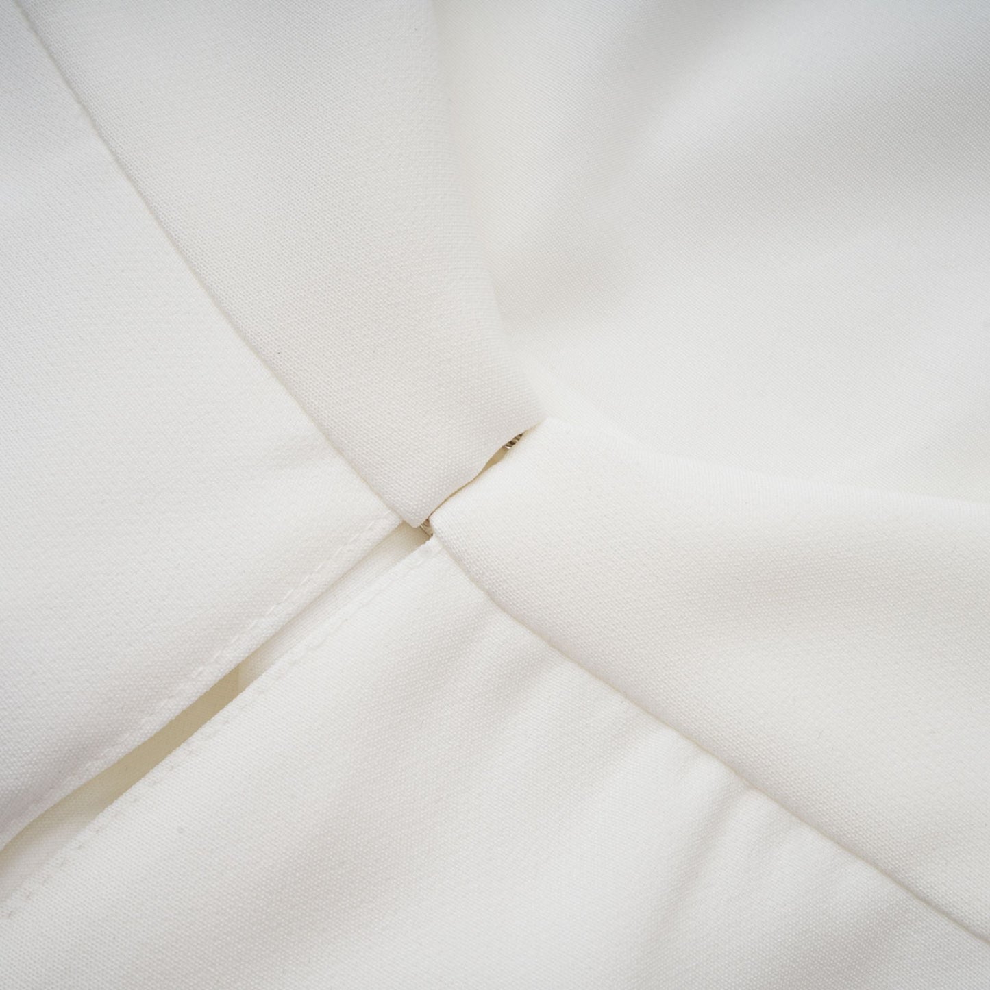 Inés | Vestido Largo de Capas con Cuello Halter