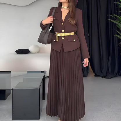 Emilie | Conjunto de Blazer con Cinturón y Falda Plisada Chic