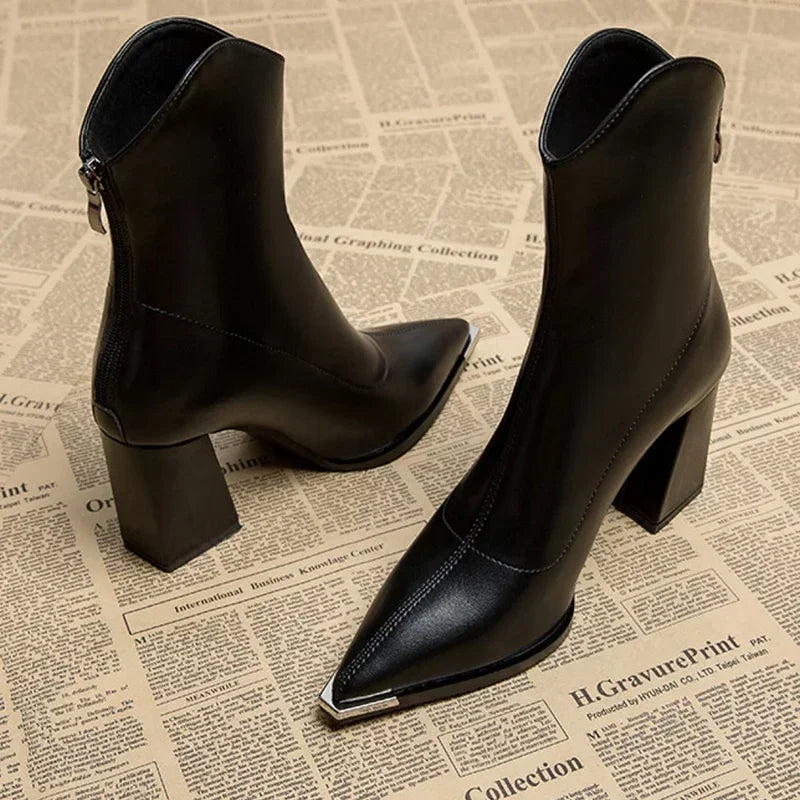 Nox | Botas Chelsea Punta Cromada