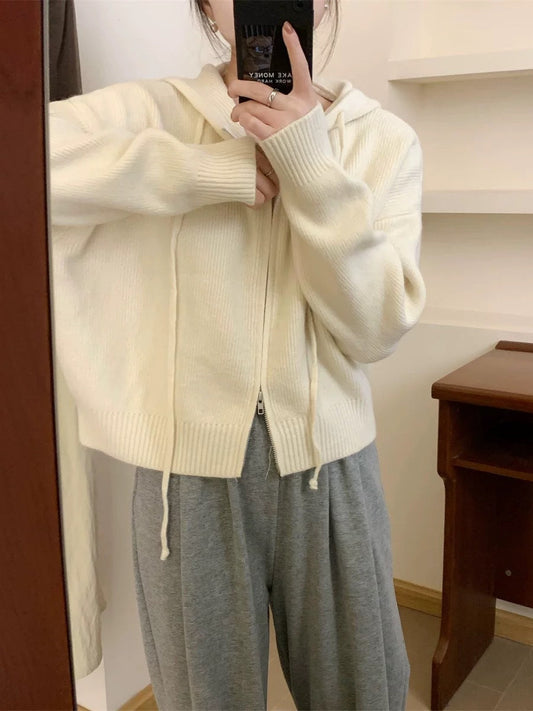 Arlene | Cárdigan Acogedor con Capucha de Manga Larga