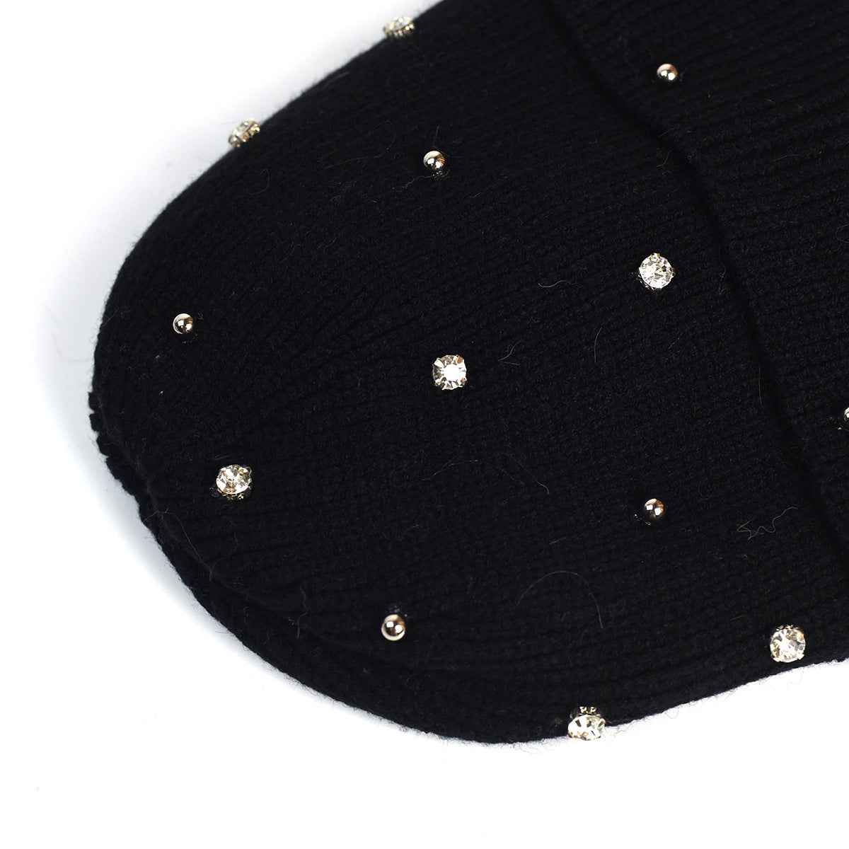 Yvette | Gorro Acogedor con Detalles de Cuentas Brillantes