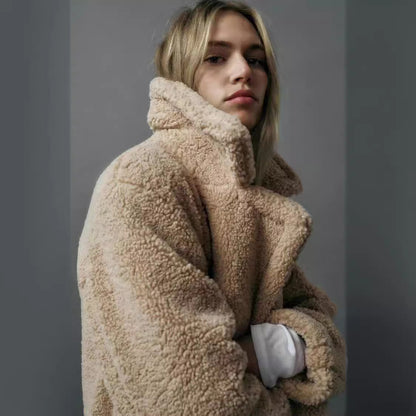 Isadora | Abrigo de Peluche de Lujo