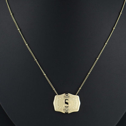Cindy | Collar Colgante con Inicial Elegante