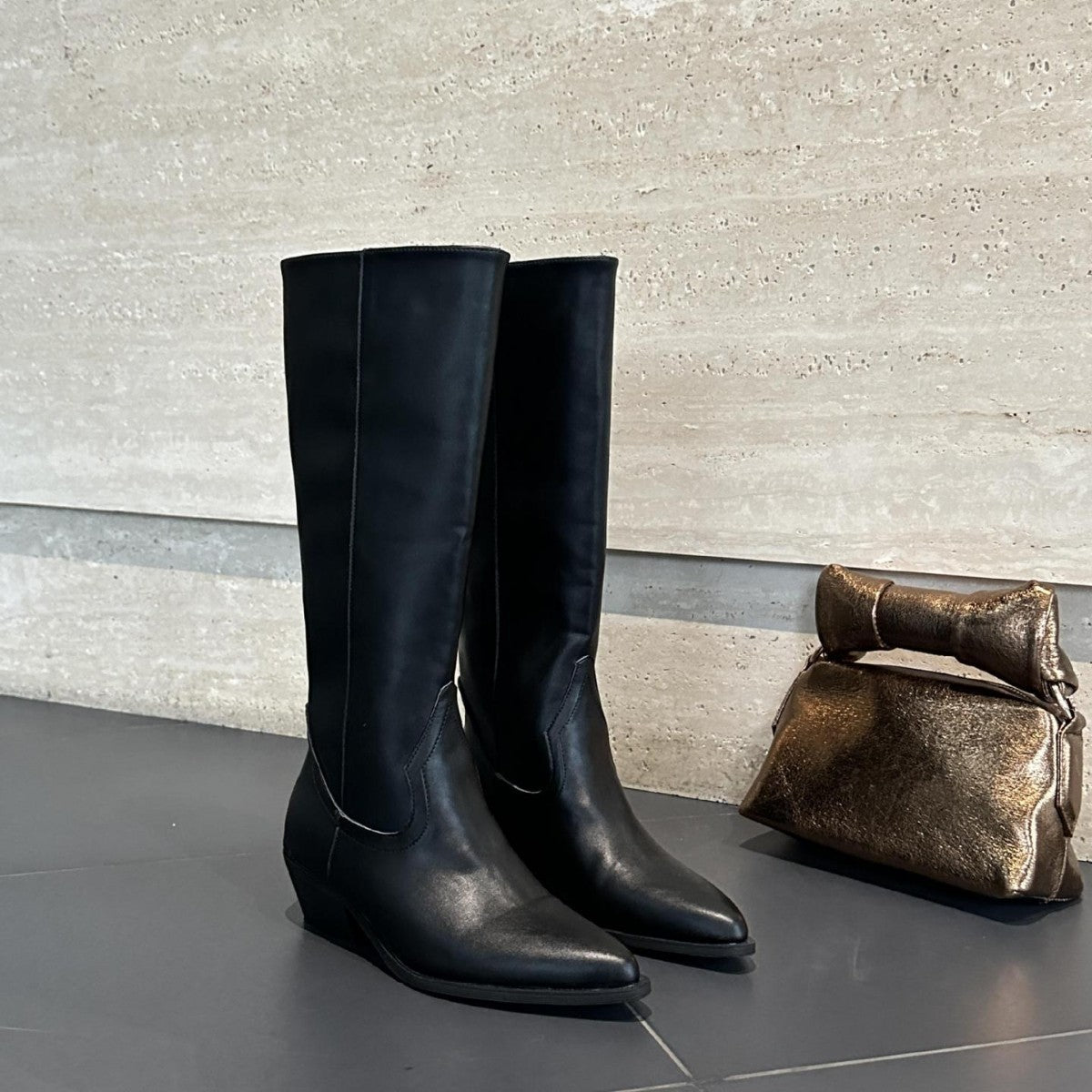 Aura | Botas Altas Elegantes