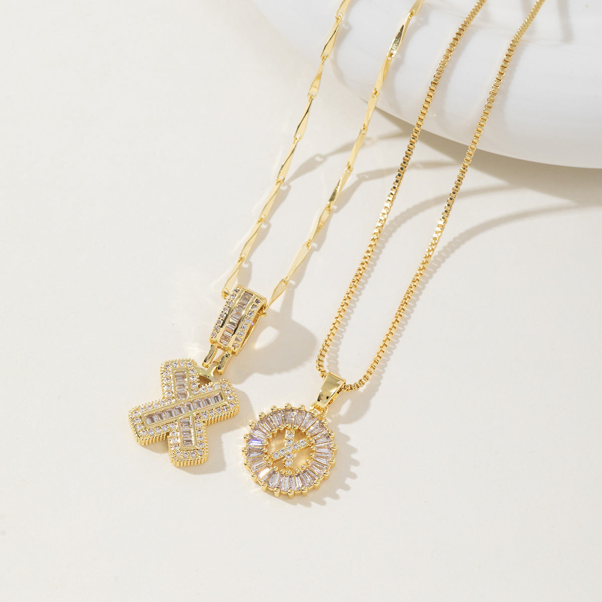 Aisha | Pack de 2 Collares Colgantes con Inicial Elegantes