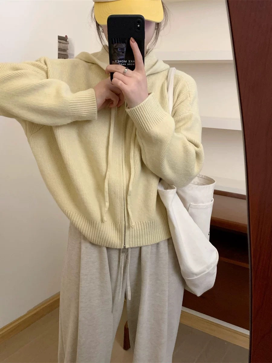 Arlene | Cárdigan Acogedor con Capucha de Manga Larga