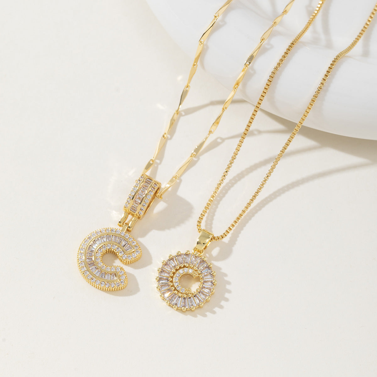 Aisha | Pack de 2 Collares Colgantes con Inicial Elegantes