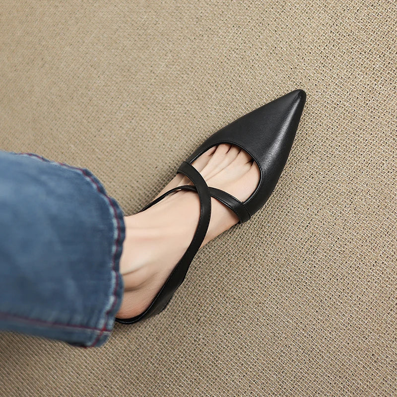 Aluna | Mules de Cuero Genuino con Tiras Cruzadas