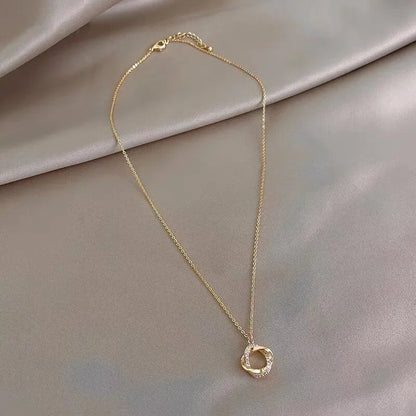 Jean | Collar Minimalista Atemporal