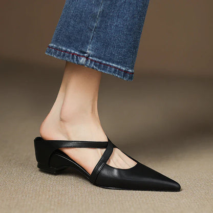 Aluna | Mules de Cuero Genuino con Tiras Cruzadas