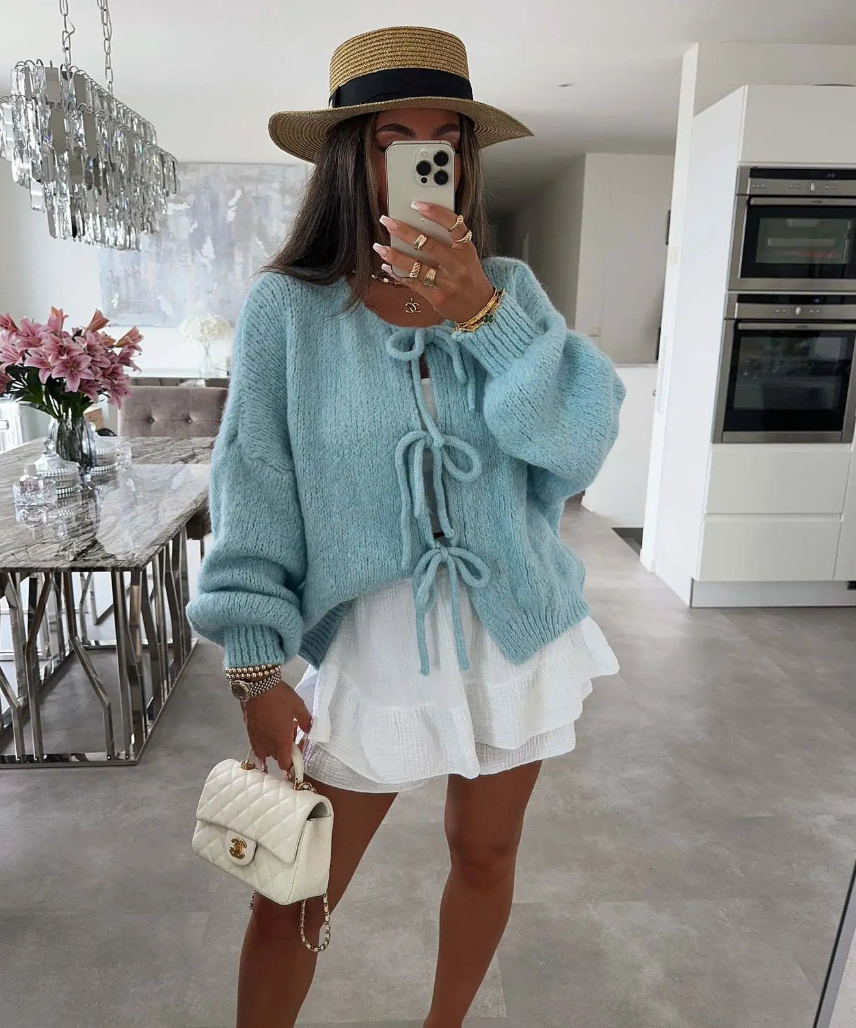 Eva | Cárdigan de Punto con Lazo