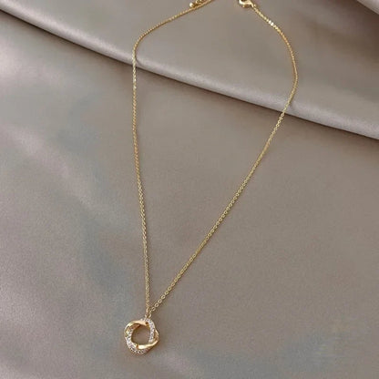 Jean | Collar Minimalista Atemporal