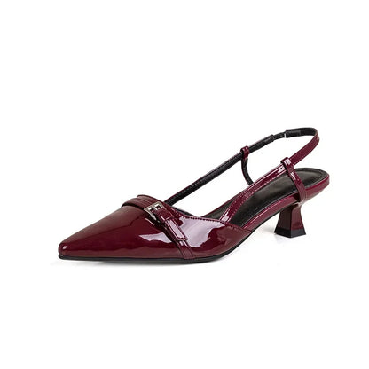 Mirella | Zapatos Clásicos de Tacón Bajo con Tira Trasera