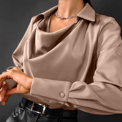 Georgia | Blusa Atemporal Elegante