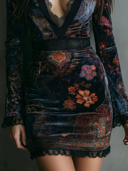 Liora | Minivestido Terciopelo Floral Encaje Escote V