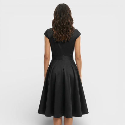 Vestido Midi Rosa Retro Cóctel