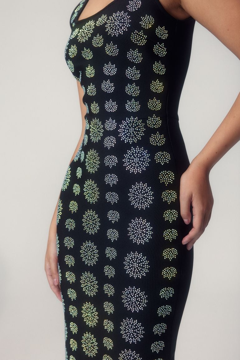 Moira | Vestido Maxi Ajustado con Diamantes