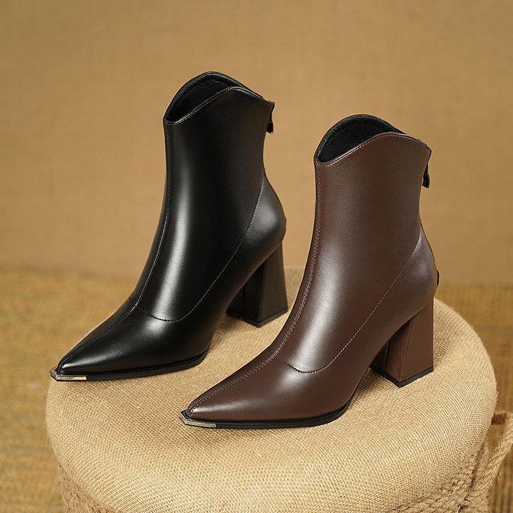 Nox | Botas Chelsea Punta Cromada