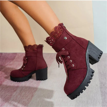 Tania - Botines con encaje y tacón grueso